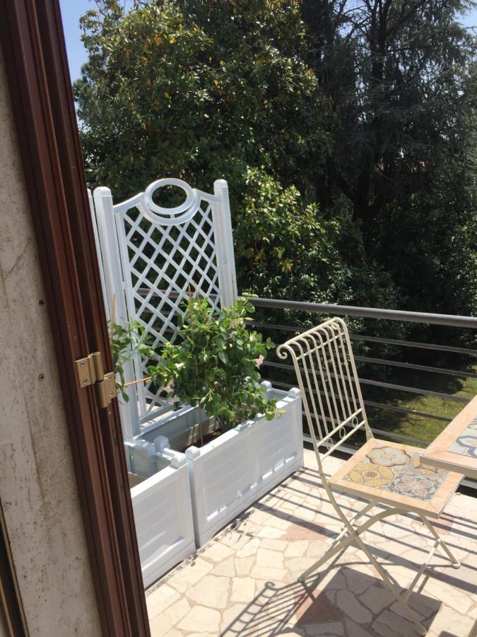 B&B La Villa Mediterranea Passirano Eksteriør billede