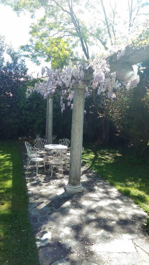 B&B La Villa Mediterranea Passirano Eksteriør billede
